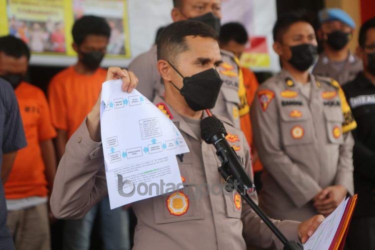 Satreskrim Polresta Samarinda meringkus pelaku perjudian dan mengamankan tujuh orang dalam sepekan terakhir