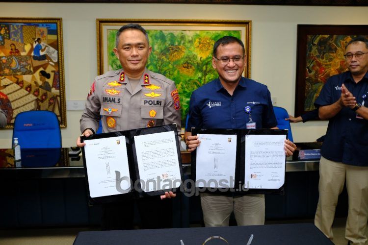 Pupuk Kaltim tanda tangani dua adendum kerja sama dengan Polda Kaltim, guna meningkatkan sinergi pengamanan kawasan perusahaan sebagai Objek Vital Nasional