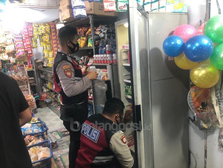 Salah satu warung yang menjual miras