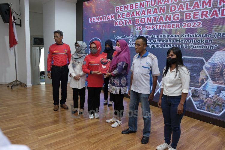Najirah lantik 70 relawan pemadam kebakaran