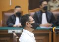AKP Irfan Widyanto Menjalani sidang Perdana di Pengadilan Negeri Jakarta Selatan, Rabu (19/10/2022). (Dery Ridwansah/ JawaPos.com)