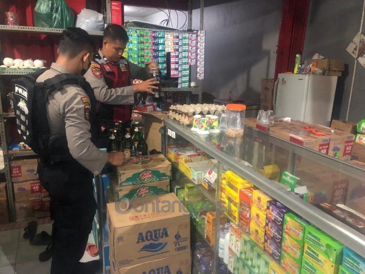 Polisi sita miras ilegal di toko kelontong