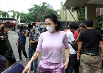 Resmi Ditahan, Berikut Perjalanan Kasus yang Menjerat Nikita Mirzani