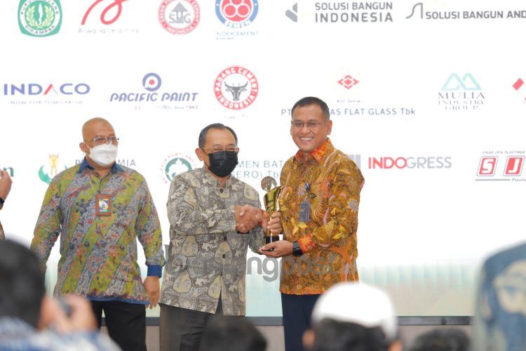 Pupuk Kaltim meraih penghargaan Industri Hijau Kinerja Terbaik dari Kementerian Perindustrian RI