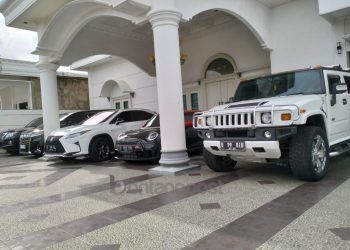 Sosok Ismail Bolong yang Viral karena Tambang Ilegal; Jiwa Sosial Tinggi, Lima Mobil Mewah Parkir di Teras Rumah