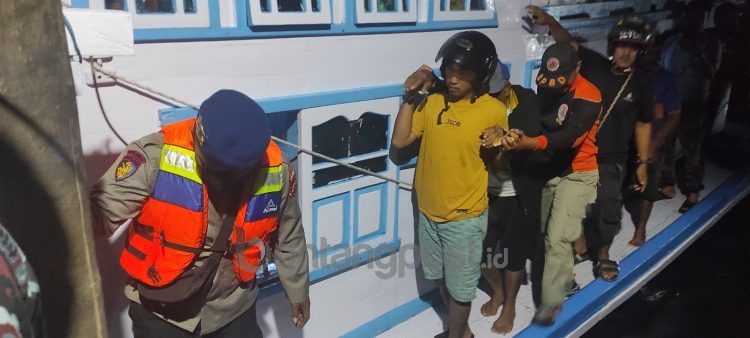 Kakek 70 tahun selamat dari maut usai perahu yang digunakan karam di tengah laut