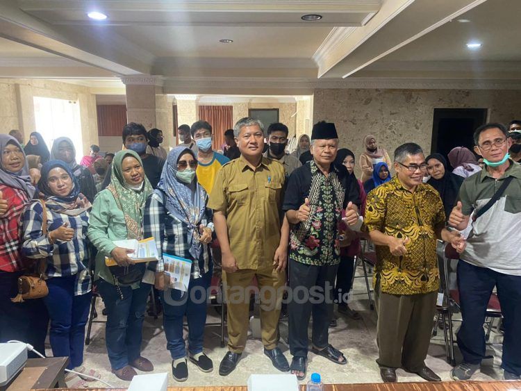Foto bersama peserta di akhir acara. (Ist)