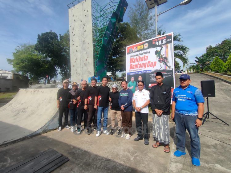Panjat Tebing Wali Kota Cup Bontang 2022 resmi dilaksanakan