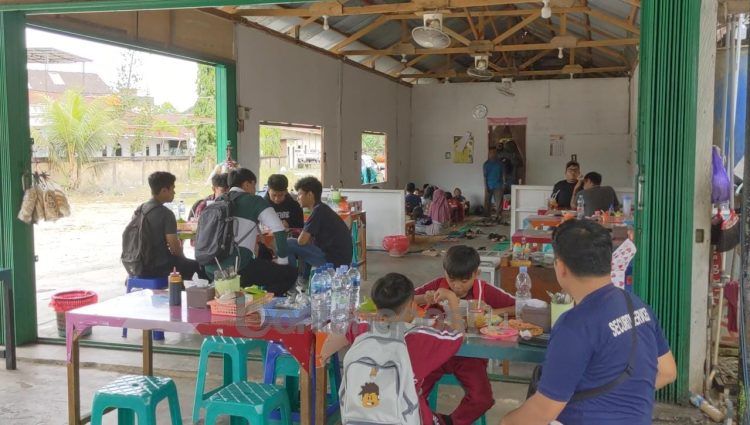 Mie ayam Pakde Jalan Imam Bonjol (Nasrullah/bontangpost.id)
