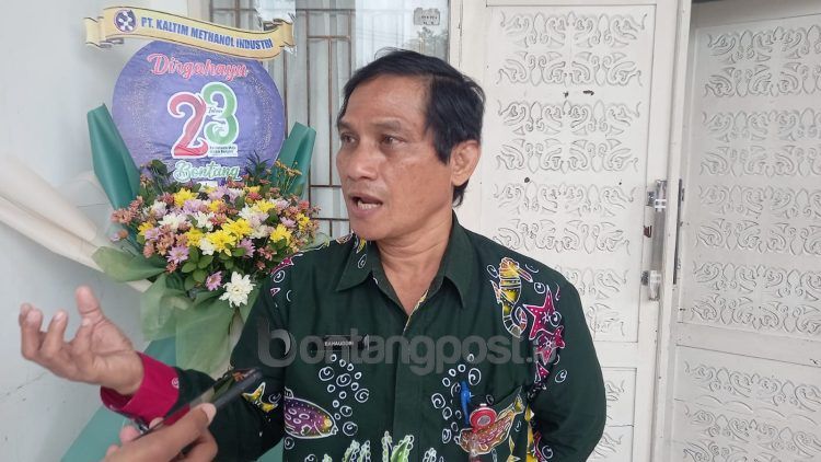 Kepala DPPKB Bontang Bahauddin