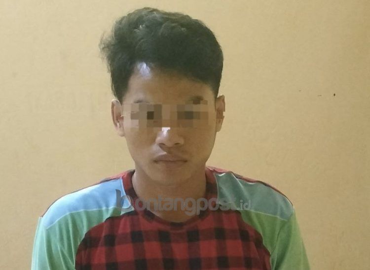 Tersangka tindak pidana penggelapan ditahan di Mapolsek Bontang Selatan