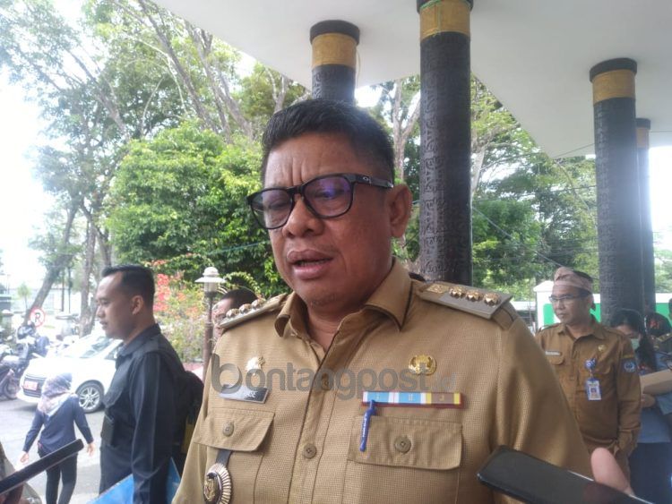 Wali Kota Bontang Basri Rase