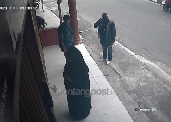 Video Pencurian Emas di Berebas Tengah, Sempat Mampir ke Toko Lain