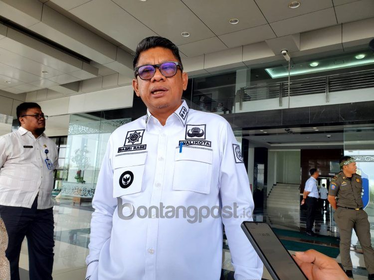 Wali Kota Bontang Basri Rase (Lutfi Rahmatunnisa'/bontangpost.id)