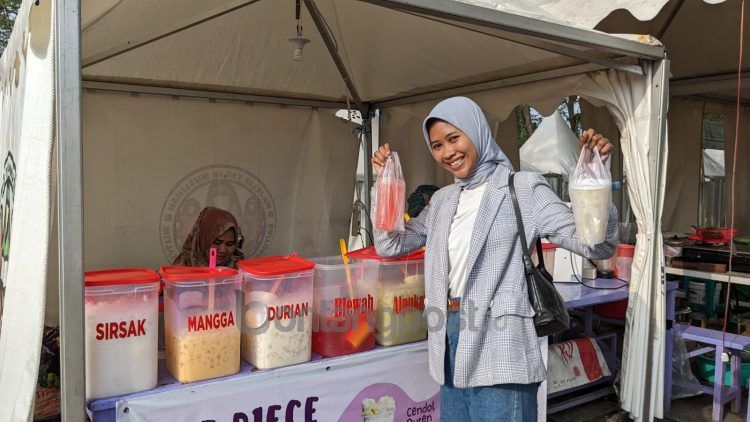 Rekomendasi es segar di Pasar Ramadan (Nasrullah/bontangpost.id)