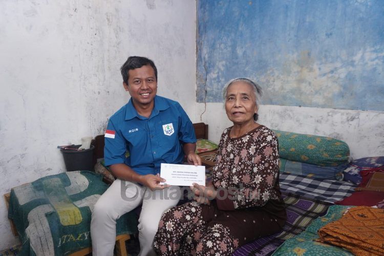 UPZ Pupuk Kaltim salurkan zakat karyawan bagi para mustahik di Kota Bontang