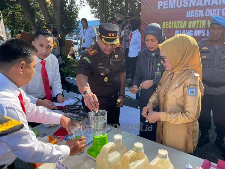 Pemusnahan barang bukti sabu hasil tangkapan Polres Bontang