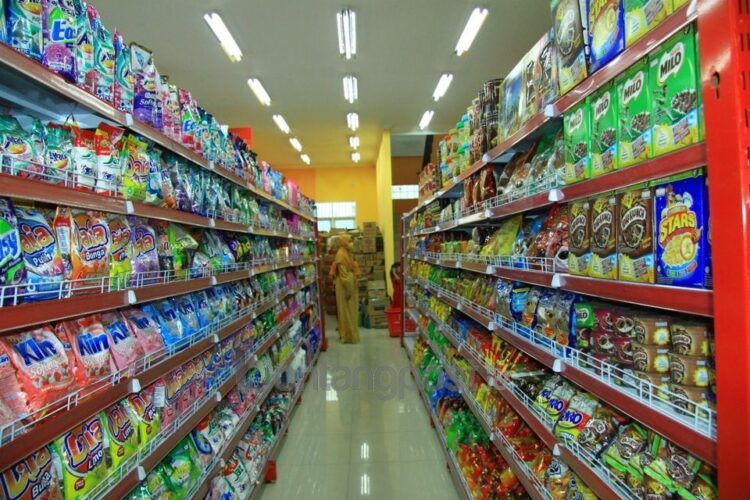 Hendra Mart di Jalan Imam Bonjol