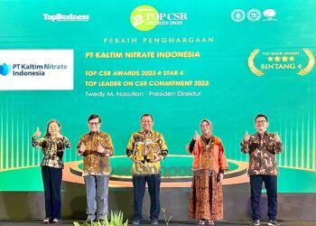 PT Kaltim Nitrate Indonesia Raih Top CSR Awards 2023