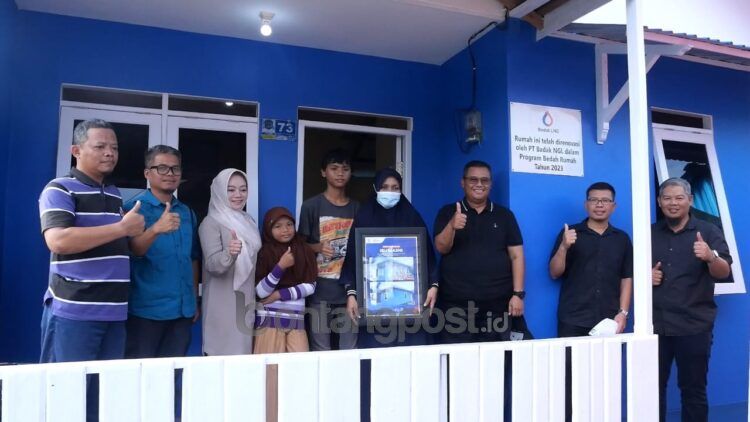 Badak LNG resmikan bedah rumah milik warga Bontang Selatan