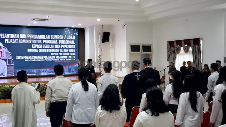 Pejabat fungsional, PPPK guru dan kepala sekolah dilantik langsung oleh Wali Kota Bontang Basri Rase (Jelita/bontangpost.id)