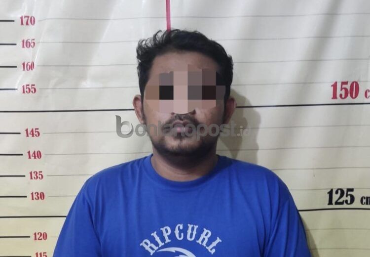 Tersangka penipuan ditahan di Mapolsek Bontang Utara