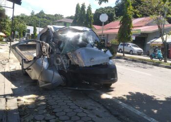 Kecelakaan di KM 6, Pengendara Mobil Diduga di Bawah Umur Meninggal