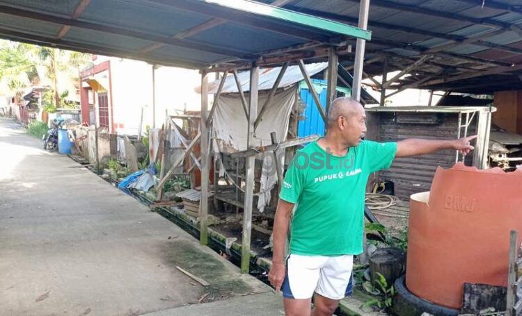 Salah satu gang di wilayah RT 28, Kelurahan Tanjung Laut Indah, membutuhkan penerangan.