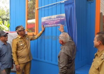 Gubernur Isran Resmikan Rumah Layak Huni Senilai Rp 2 Miliar di Bontang