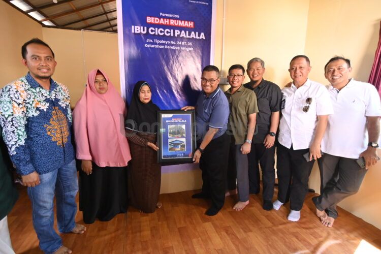 Peresmian program bedah rumah oleh Badak LNG (ist)