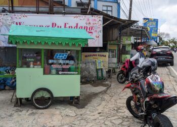 Tiga Rekomendasi Es Podeng Unik dan Murah di Bontang