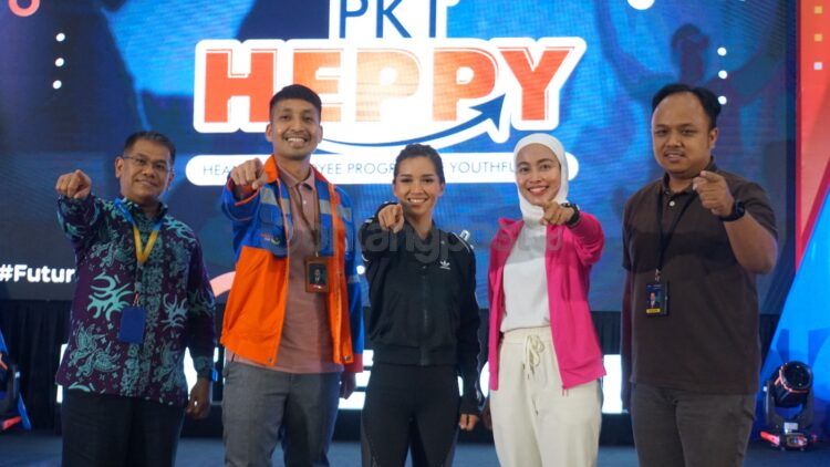 Pupuk Kaltim menggelar seminar kesehatan bertajuk “Stay Fit, Healty and Happy“, dengan menghadirkan pelari sekaligus influencer kebugaran Sally Tanudjaja