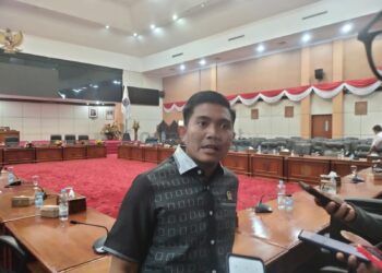 Antrean Panjang di SPBU, Ketua DPRD; Jangan Panic Buying