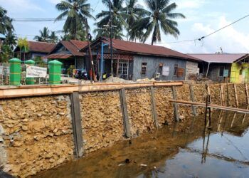 Progres Pembangunan Turap Guntung Hampir 70 Persen, Bulan Depan Ditarget Rampung