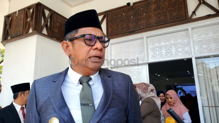 Wali Kota Bontang Basri Rase