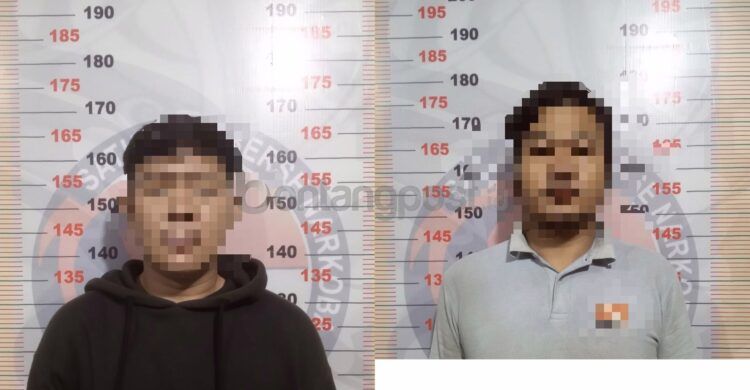 WS (kiri) dan EPG kini ditahan di Mapolres Bontang.