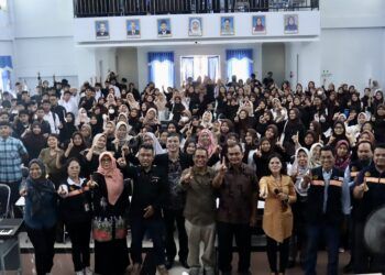 Indominco Mengajar Sambangi SMAN 1 Bontang, Hadirkan Stevie Lengkong