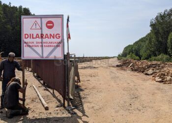 Pantai Galau Tanjung Laut Indah Ditutup untuk Umum