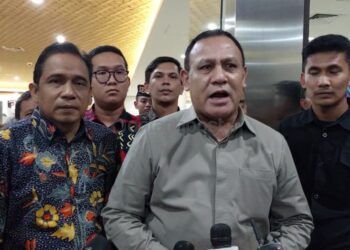 Polri Didesak Segera Tahan Firli, Beri Contoh Penegakan Hukum Tak Pandang Bulu