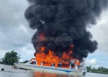 Speedboat Rombongan Wakil Bupati Kubar Terbakar di Sungai Mahakam
