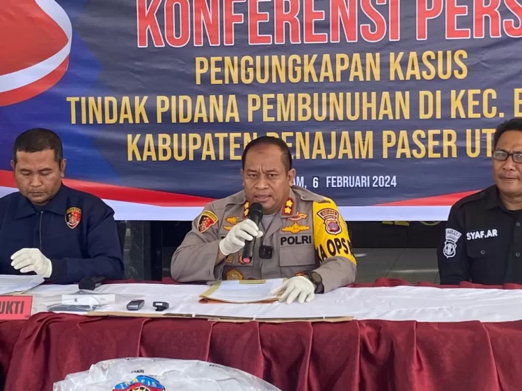 Polres PPU menggelar konferensi pers pengungkapan kasus pembunuhan satu keluarga di Babulu, PPU, yang terjadi Selasa (6/2/2024) dinihari