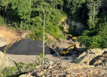 Aktivitas tambang diduga ilegal terselubung berada di areal pematangan lahan di RT 38, Kelurahan Lempake Kecamatan Samarinda Utara.