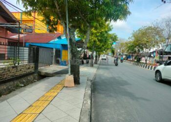 Perbaikan Drainase Jalan Ahmad Yani Diminta Harus Tuntas