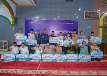 Salurkan Bantuan bagi 30 Masjid dan Musala di Bontang, Pupuk Kaltim Gelar Safari Ramadan 1445 H