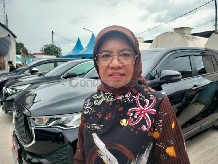 Sekretris Kota Bontang Aji Erlynawati