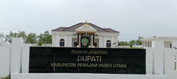 Pj Bupati PPU Makmur Marbun meminta yang menempati rujab yang baru ini adalah bupati definitif tahun depan.(dok/kp)