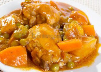 Resep Semur Ayam Kentang Sederhana, Cocok untuk Menu Sahur