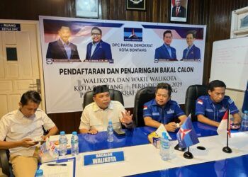 Agus Haris Mendaftar Bakal Calon Wali Kota di Demokrat Bontang