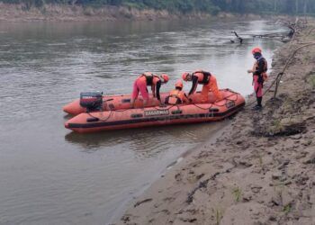 Santri Ponpes Tenggelam di Sungai Telen Ditemukan Meninggal, Satu Orang Hilang