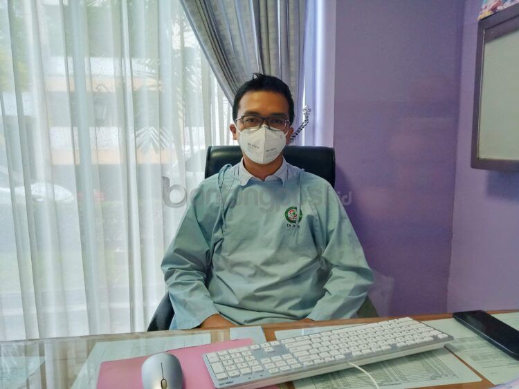 Dokter Spesialis Penyakit Dalam RSUD Taman Husada Bontang Dr. Dendy Hendriansyah, Sp.PD.